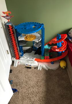 Hot wheels set