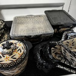 Vintage Temptations Ovenware