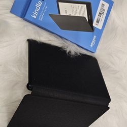 Kindle Paperwhite Leather Cover for 11th Generation, Black (11 available)