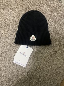 BLACK MONCLER HAT