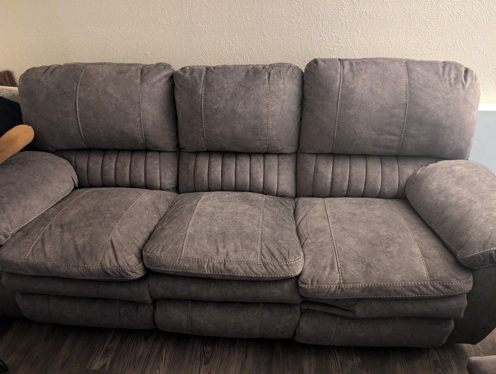 Manuel Reclining Sofas