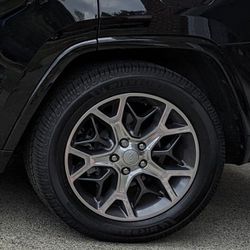 2018 - 2021 Jeep Grand Cherokee OEM 20x8 Wheels + Tires 