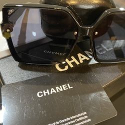 CHANEL
