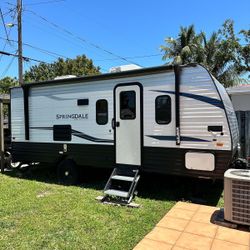 2021 Keystone RV Springdale 19’