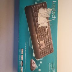 Logitech mk520 Wireless Keyboard And Mouse