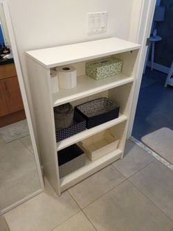 Nice small  bookshelf