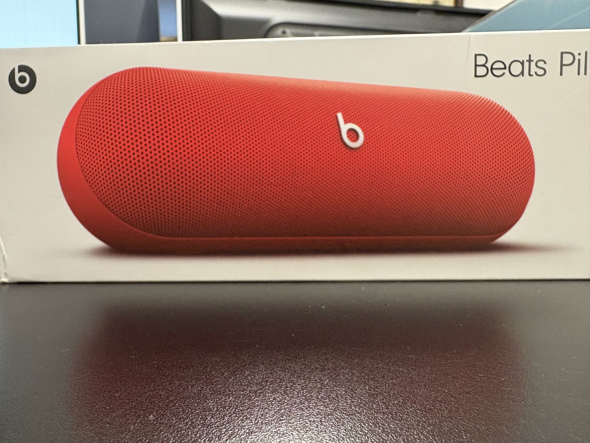 Beats pill Bluetooth speaker red