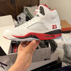 Air Jordan 5 Fire Red Sz 12 