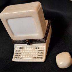 Collectors Midwest Of Cannon Falls Computer And MouseTrinket Box