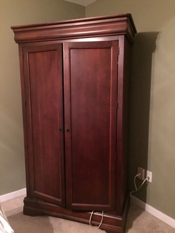 Havertys Cherry Wardrobe Armoire