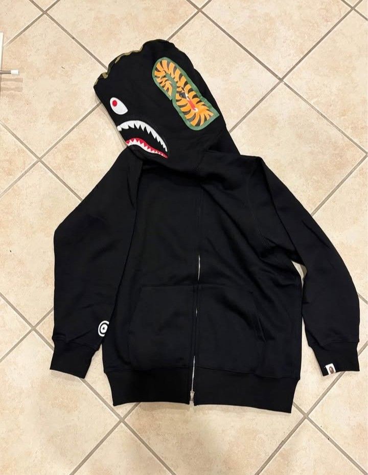 Bape Hoodie Size Small Price Is Negotiable 