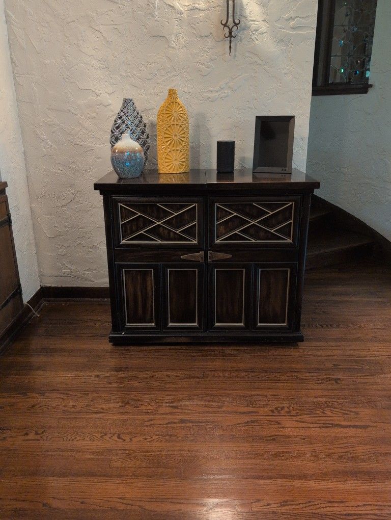Bar Liquor Cabinet
