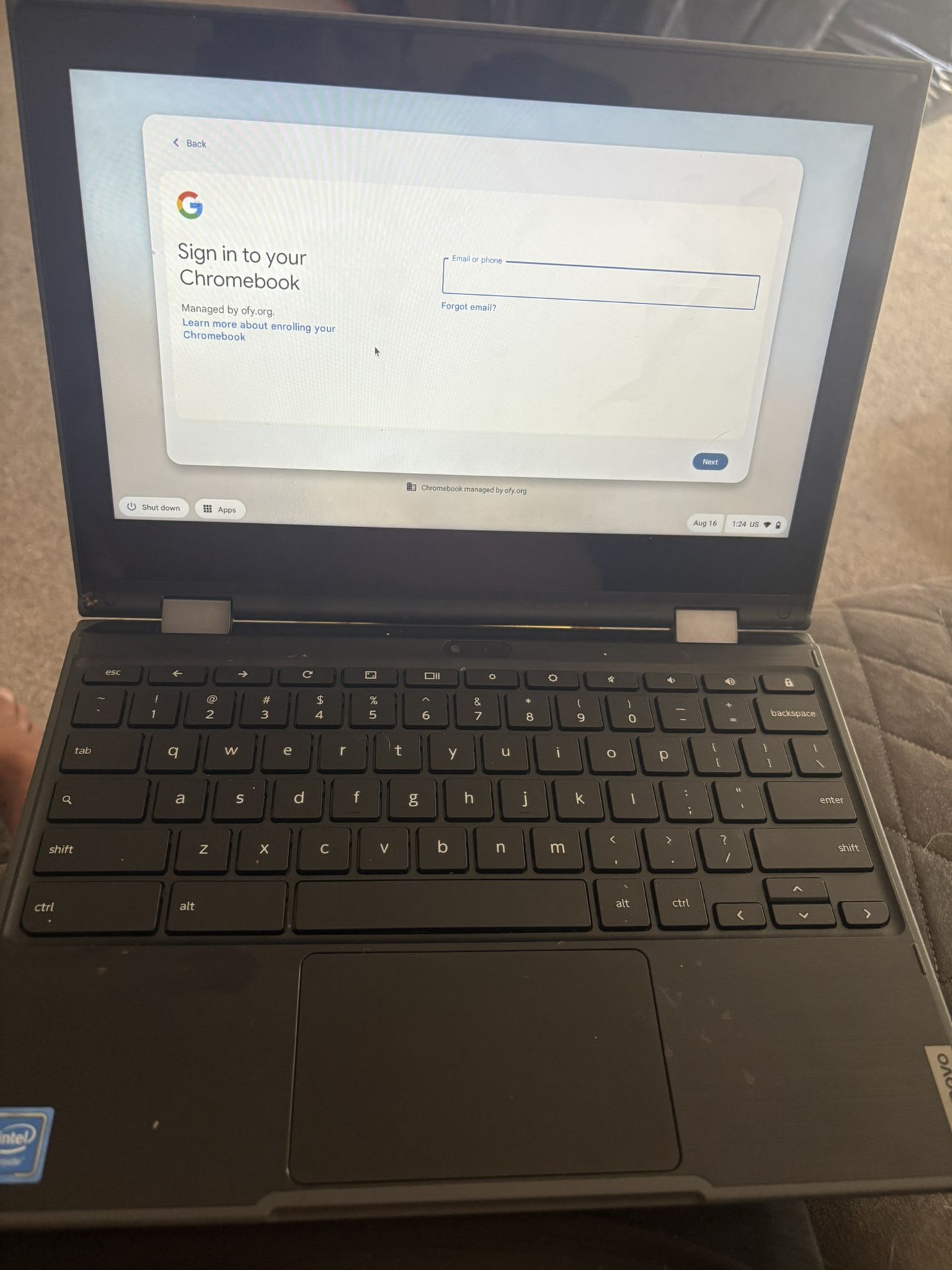 Lenovo 300e Chromebook 81MB 11.6" 2nd Gen Celeron N4020 4GB RAM 32GB