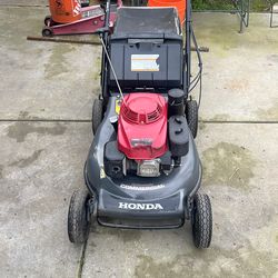Honda commercial 21” mower