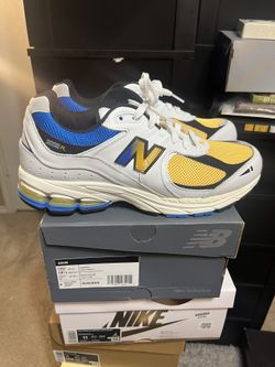 New Balance 2002R