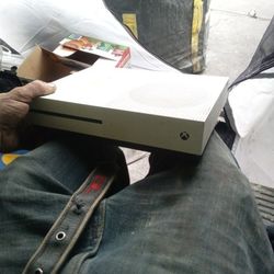 X Box One S