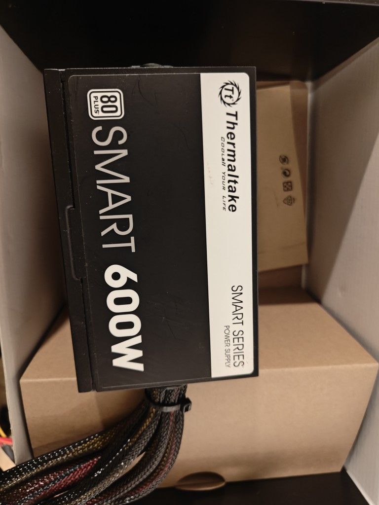 Thermaltake Power Supply 600w