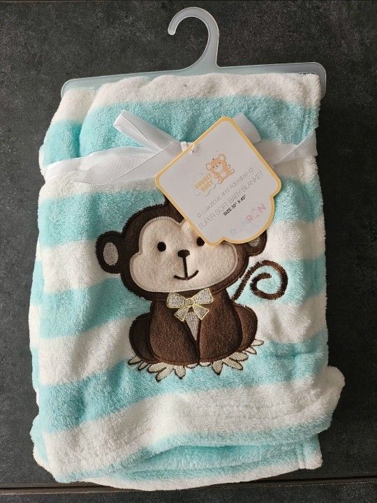 Super Soft Baby Blanket - NEW
By Snuggle Baby
