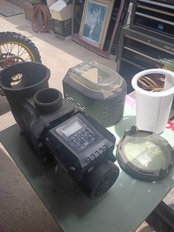 Aquastrong variable speed poolpump