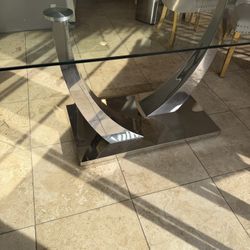 Dining Table With 4 Chairs 