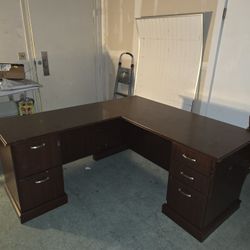 L-Shape Office Desk