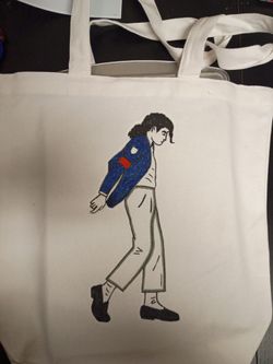 Tote bag