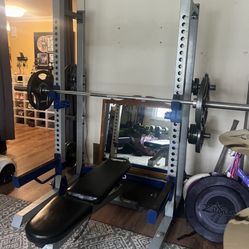 🏋️‍♂️ Fitness Gear 300 lb Olympic Weight Set + Adjustable Bench w/ Pull-Up Bar – Excellent Condition