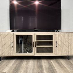 TV Stand/Media Console