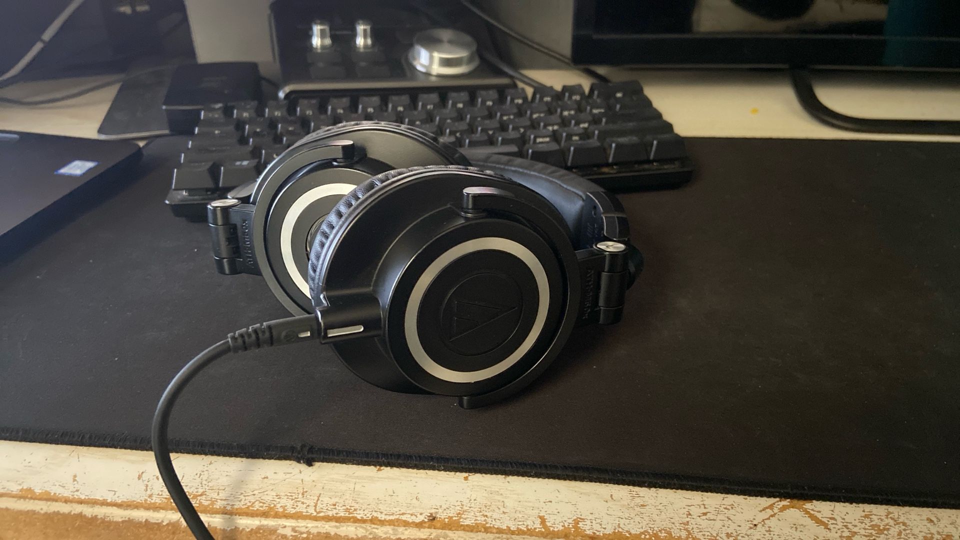 Audio Technica ATH-M50x Studio headphones