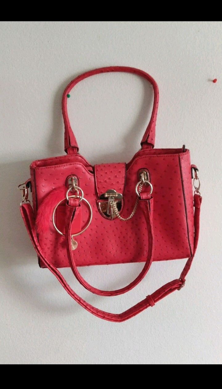 Ostrich Texture (Faux Leather) Shoulder Bag 
