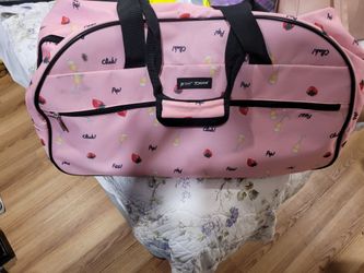 Betsey Johnson roller Luggage bag (champagne & strawberries)