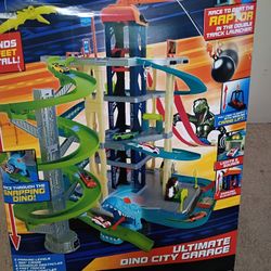 Adventure Force Garage 