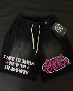 Short hellstar size Small