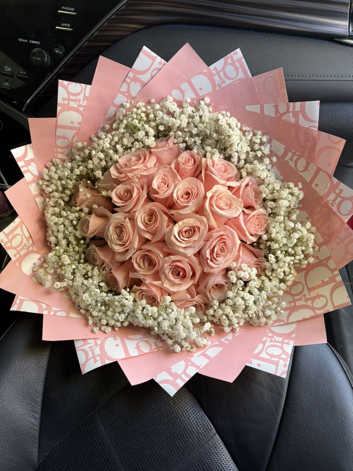 pink rose bouquet