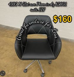Impressions vanity chair brand new