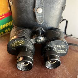 Vintage WW2 US Navy 6x30 Binoculars & Case