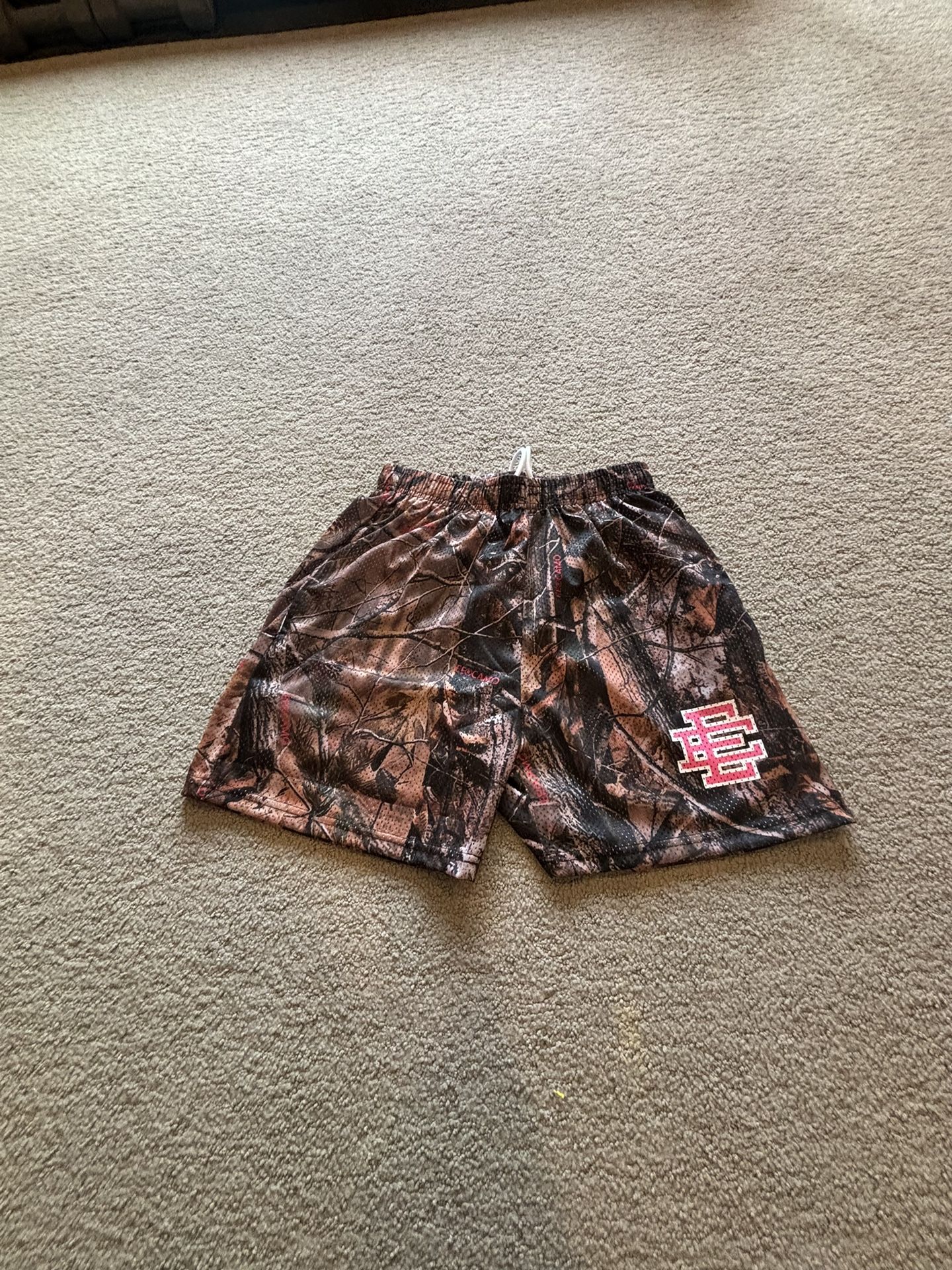 New Eric Emanuel EE Pink Camo Shorts Size Medium.