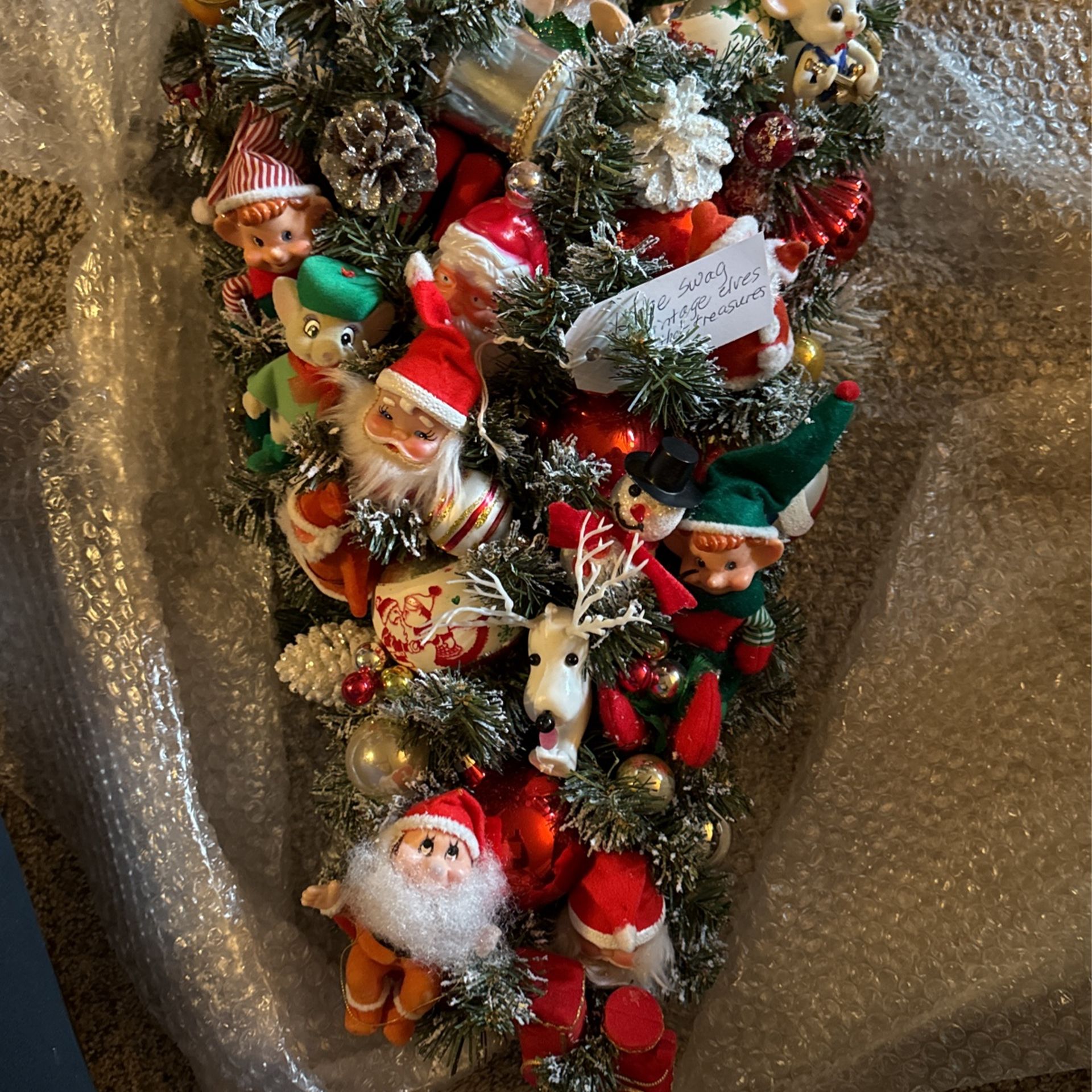 On Sale..last Markdown Christmas Swag Vintage $100