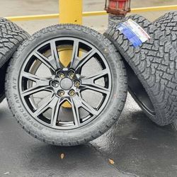 22" Wheels Rims Tires Chevy Silverado Tahoe GMC Sierra Yukon Cadillac