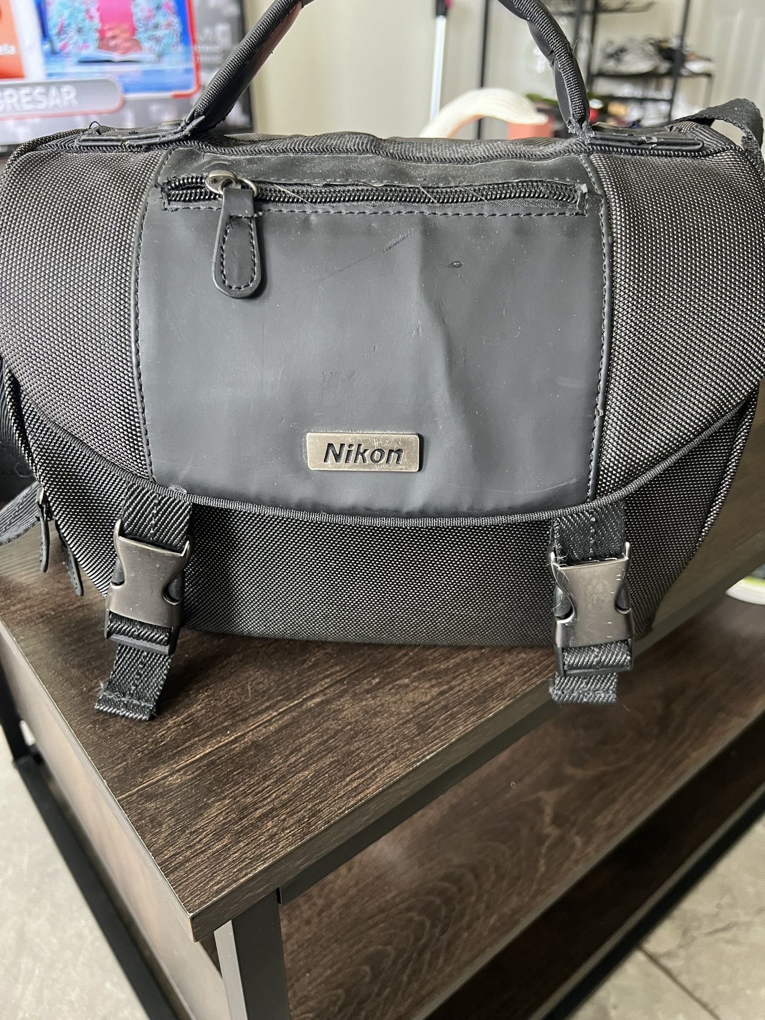 NIKON D5100