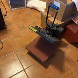 Shirt press 