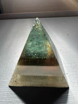 Handmade resin pyramids