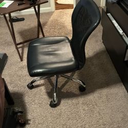 Computer Chair $15