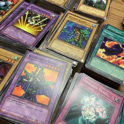 yugioh 60x holos And 70x common