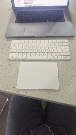 Apple Keyboard And Trackpad