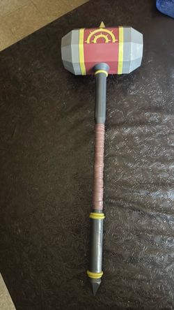 The Lord of the Rings: The War of the Rohirrim Helm's Hammer Popcorn Bucket,