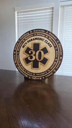 Custom  Round Wooden Sign – Personalized 3D Wall Decor