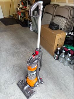 Dyson Ball DC24