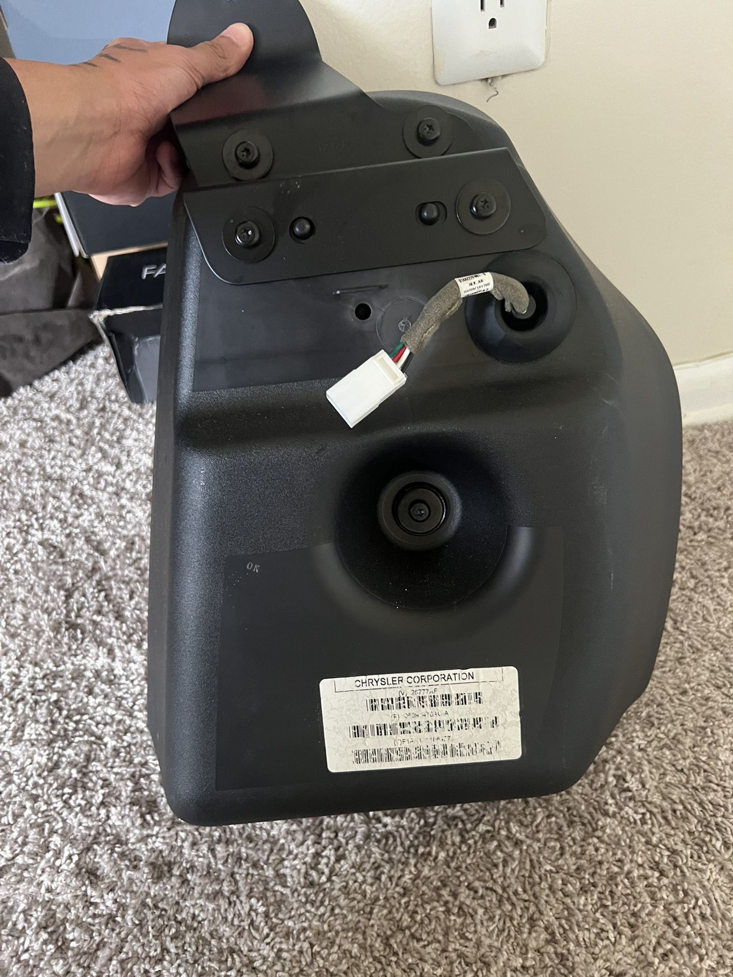 BEATS SPEAKER