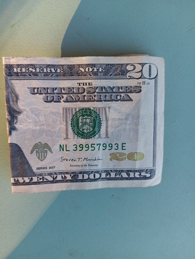 Billete de $20. 